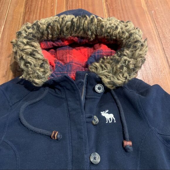 Abercrombie & Fitch Women’s Jacket Faux Fur Hooded Quilted Plaid Coat M - Picture 3 of 8
